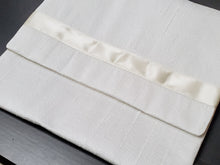 Chantilly Lace Ladies Tallit