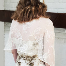 Eggnog Lace Tallit