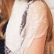 Chantilly Lace Ladies Tallit