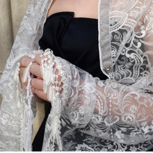 Embroidered Lace Ladies Tallit with Fringe